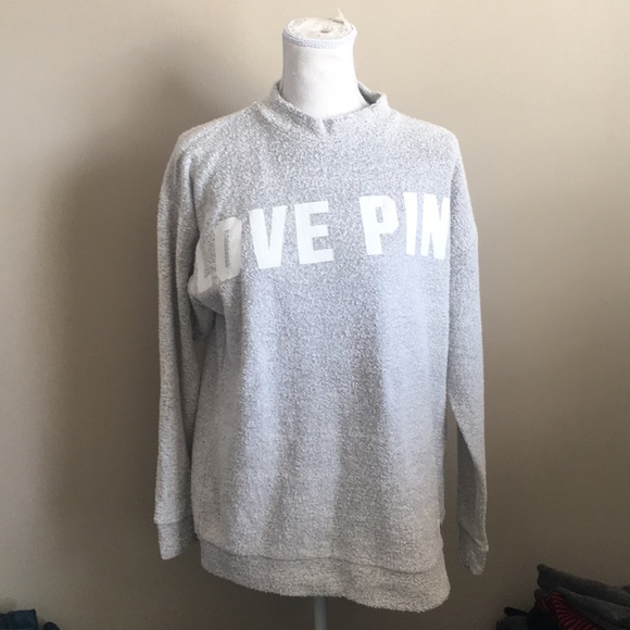 PINK Victoria's Secret Tops - 🛑Victoria secret Pink top